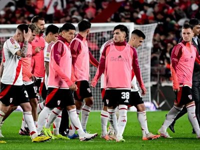 ¿Se pierde el Superclásico?: la figura de River que no terminó el entrenamiento por un fuerte dolor