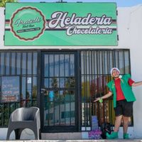 Tras el triunfo de Argentina ante Polonia, una heladería de Las Lajas regaló 230 helados