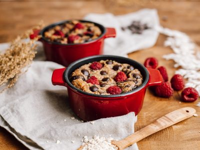 Nunca más tires las bananas pasadas, prepará esta deliciosa avena horneada en menos de 30 minutos