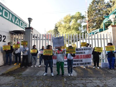 Tenimesistas protestan en la Conade: por negligencia, quedan fuera de Centroamericanos