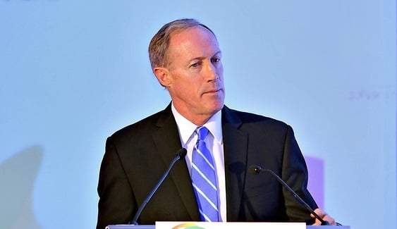 Ivar Sisniega Campbell se une a la FMF como consultor