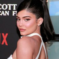 ¡Pero qué osada! Kylie Jenner sin nada posa sólo con una cuerda ¿Cómo se anima?