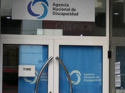 El Gobierno Nacional anunció la eliminación de la ANDIS tras el escándalo de las coimas