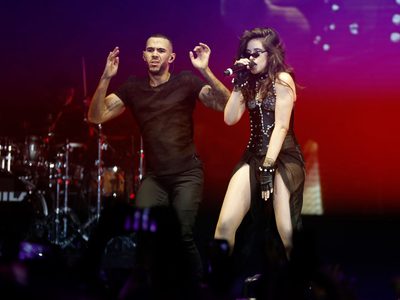¡Inesperado! Camila Cabello sorprende con una versión de lujo de un clásico
