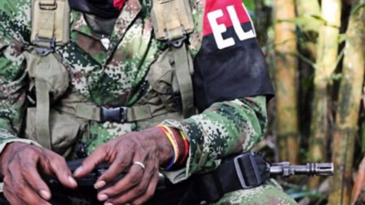 Miembro de la guerrilla del Ejército de Liberación Nacional (ELN) de Colombia