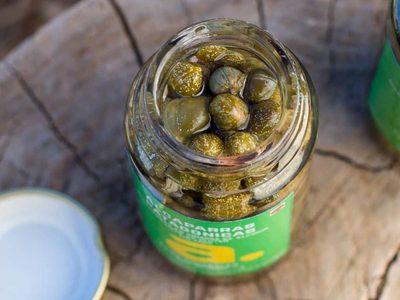 Las alcaparras más australes: una opción nutrititva que se produce en Chubut