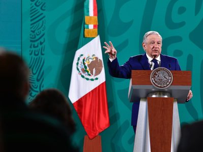 AMLO confirma investigación de la FGR contra científicos del Conacyt; no se inventan delitos, dice