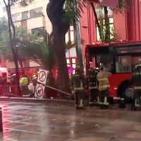 Accidentes en las líneas 4 y 5 del Metrobús dejan 17 pasajeros heridos (Video)