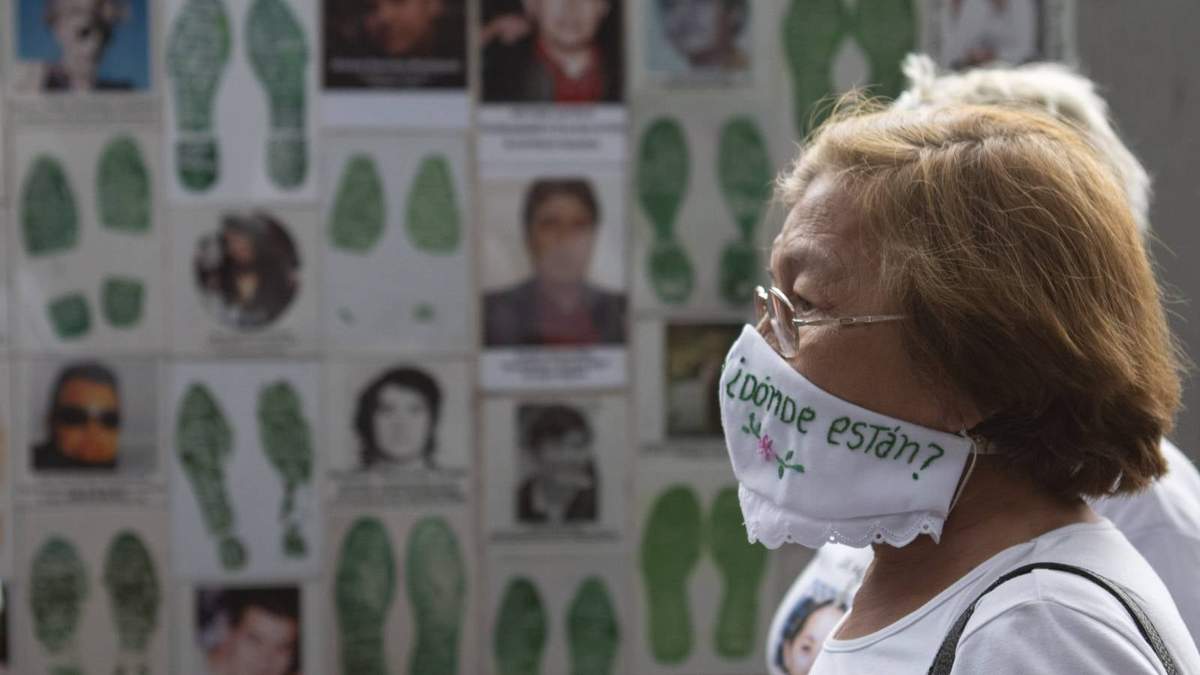 Tenemos casi un nivel de impunidad absoluto, más de 90 mil desaparecidos, más de 300 mil asesinatos, la mayoría sin resolver, cerca de 40 mil cuerpos en los semefos sin identificar...