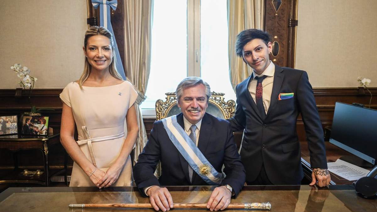 Fabiola Yañez, Alberto Fernández y Estanislao Fernández. Fuente: (Instagram)