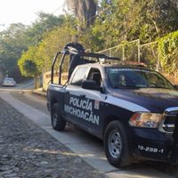 Comando dispara a comensales en fonda de Uruapan; 2 muertos y 3 heridos