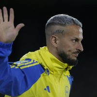 Tras irse de Boca por la puerta de atrás: Darío Benedetto jugará en un gigante de Sudamérica