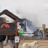 Una cabaña se incendió en Miradores del Lanín, en San Martín de los Andes