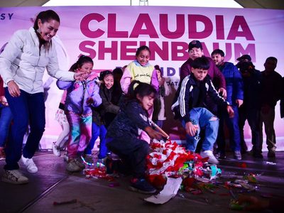 "¡Pura corruptela!". En visita a la GAM, Sheinbaum arremete contra Mancera
