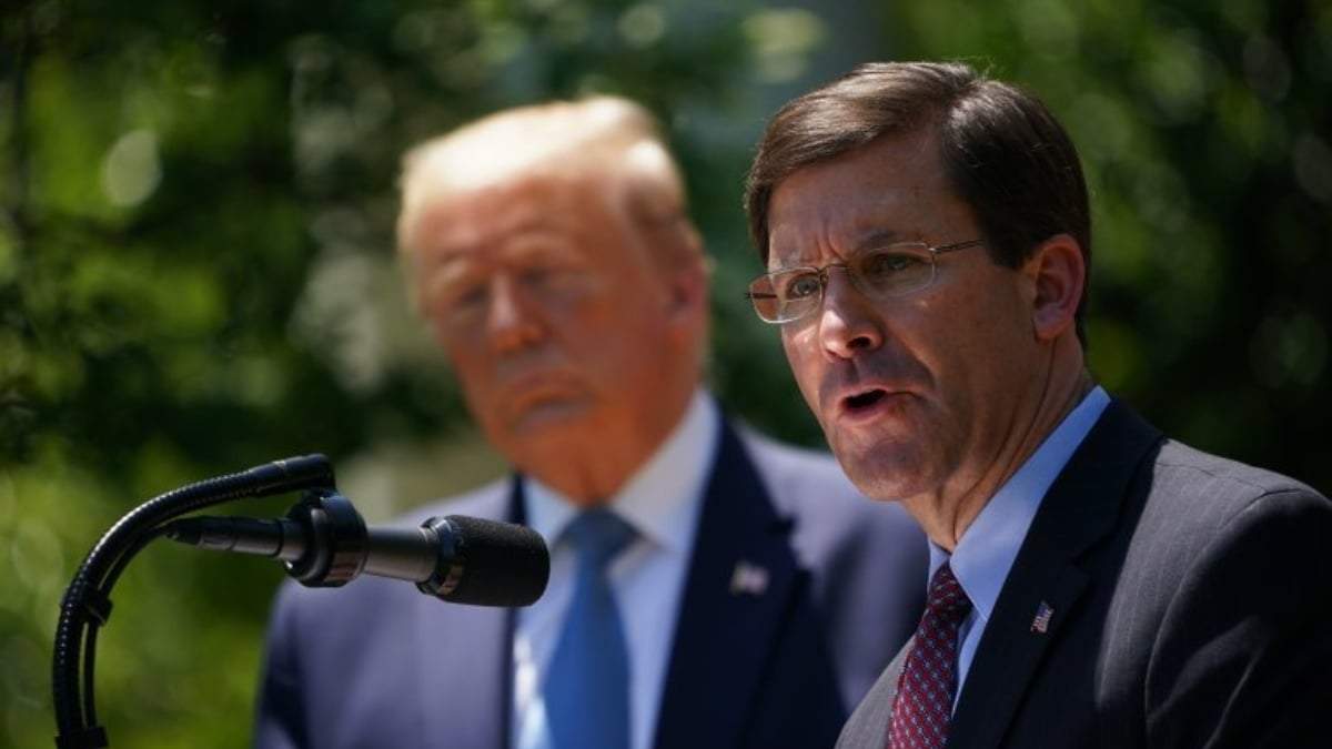 Mark Esper fue despedido por Trump