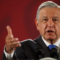 Salarios en México están por debajo de los de China; incremento de 16% fue insuficiente: AMLO