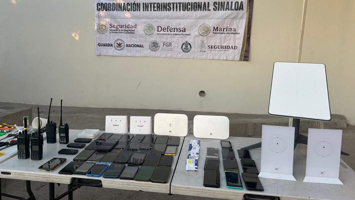 Aseguran dos dispositivos de internet satelital desarrollados por Elon Musk en penal de Culiacán