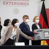 Alemania dona a México 100 mil pruebas para covid-19