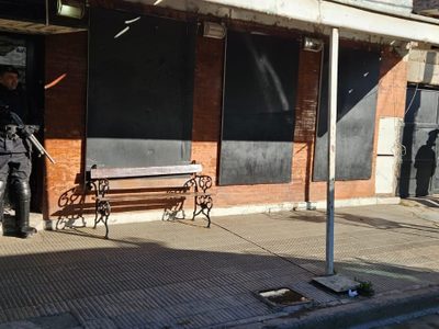Tres allanamientos en simultáneo por una denuncia de agresión y amenazas con arma de fuego
