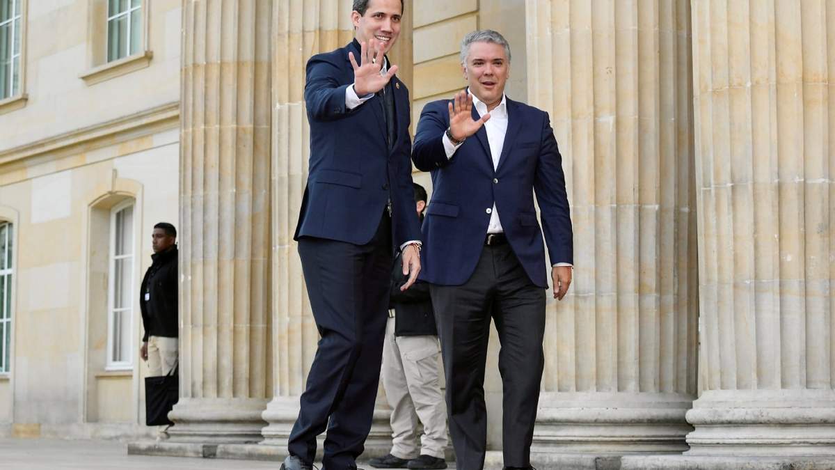El diputado Juan Guaidó y el presidente de Colombia, Iván Duque.