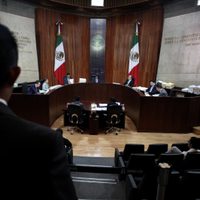 Tribunal Electoral confirma acuerdo del INE sobre paridad de género en gubernaturas
