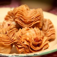 Pastelitos de membrillos hojaldrados y súper económicos: la receta express que te salva los mates
