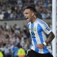 Primer argentino en conseguirlo: el importante premio que recibió Lautaro Martínez