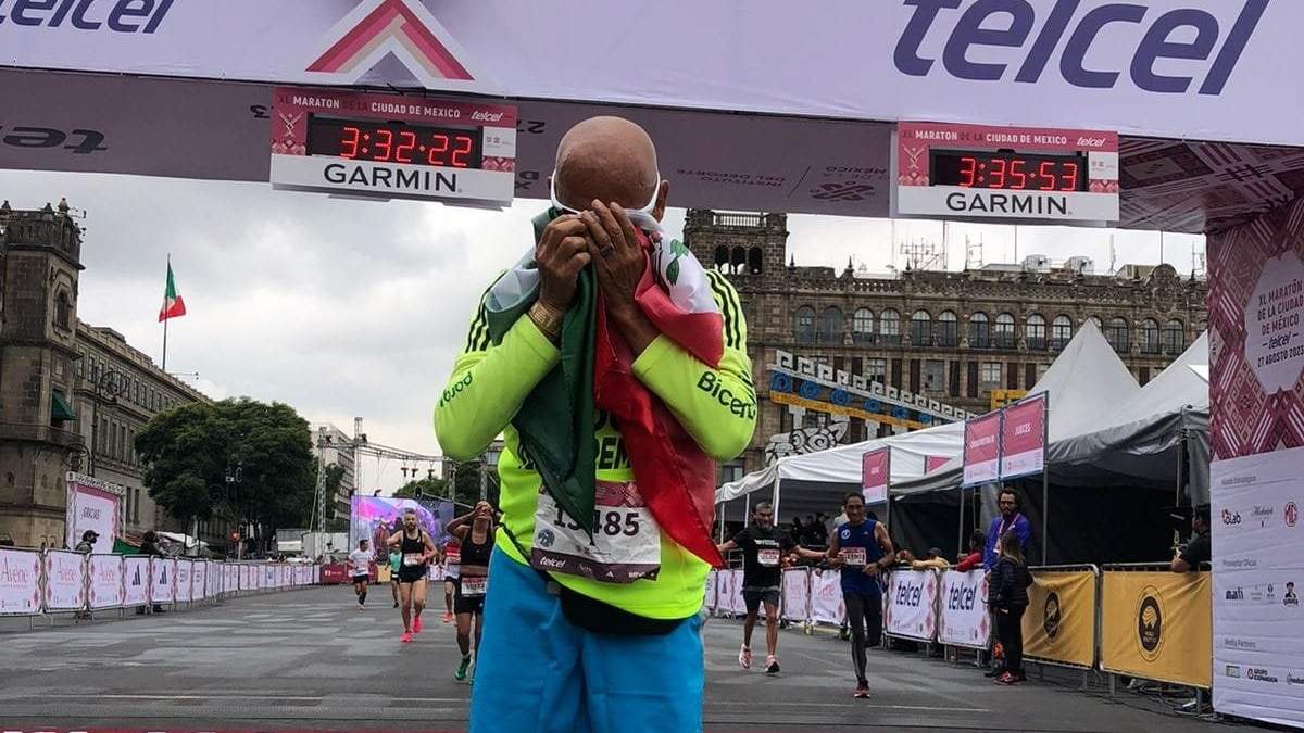Participación de Vargas en el XL Maratón CDMX