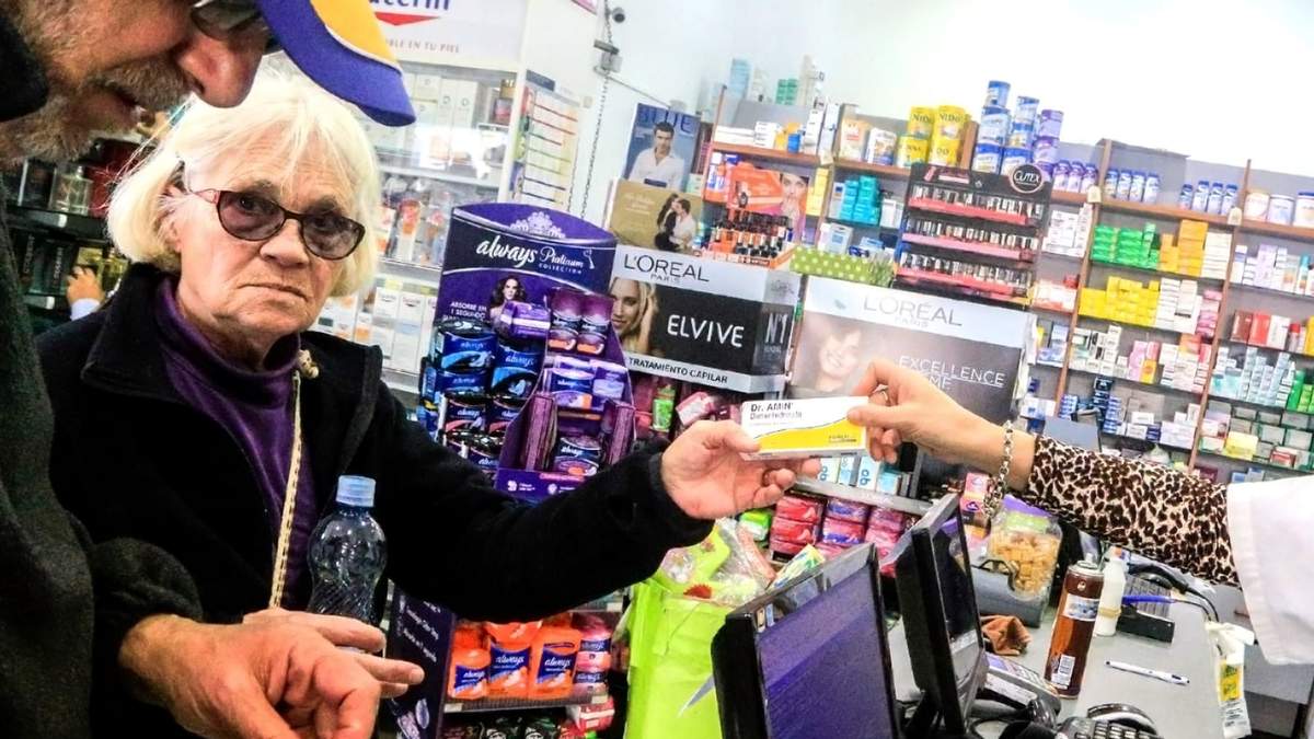 Acuerdo entre PAMI y farmacéutico. Fuente: (Twitter)