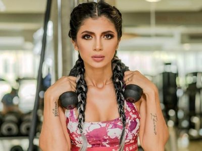 “La que puede, puede, y la que no, critica”: Kimberly Flores le envió un mensaje a sus haters