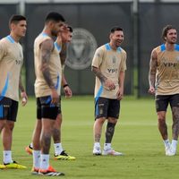 Futuro incierto: la figura de la Selección Argentina que se entrena sin club y en solitario