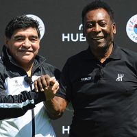 Pelé: la emotiva dedicatoria a Diego Maradona