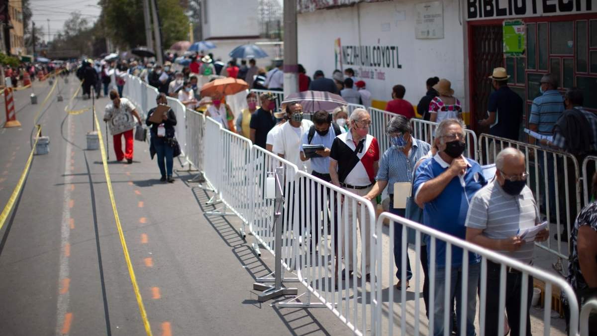 De acuerdo con cifras del municipio, en Neza el 25% de su población ya fue vacunada