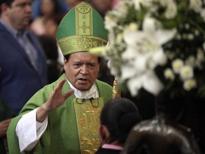 Dan la extremaunción a Norberto Rivera; exvocero acusa a la Arquidiócesis de abandonar al cardenal