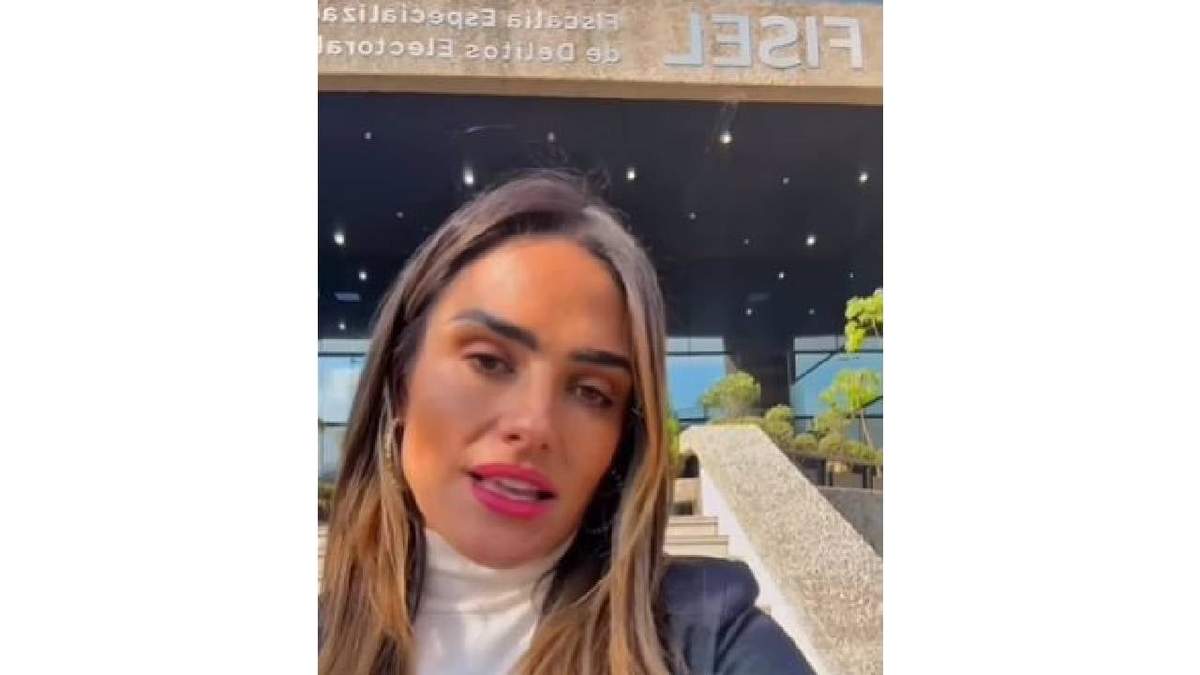 La alcaldesa de la Cuauhtémoc, Alessandra Rojo de la Vega, denuncia la difusión de sus datos personales ante la FISEL