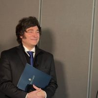 Argentina negocia un préstamo con el Tesoro de  EEUU