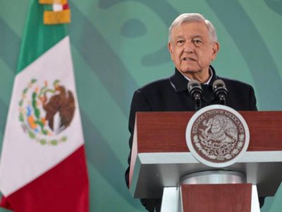 Michoacán “era mucho pueblo para tan poco gobierno que se tenía”, dice AMLO de Aureoles