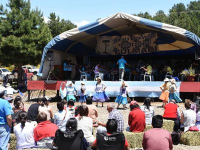 Productores mapuches y criollos se preparan para la Fiesta Provincial Intercultural Pulmarí