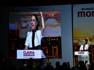 Sheinbaum ordena a futuros legisladores regresar a territorio para difundir reformas de AMLO