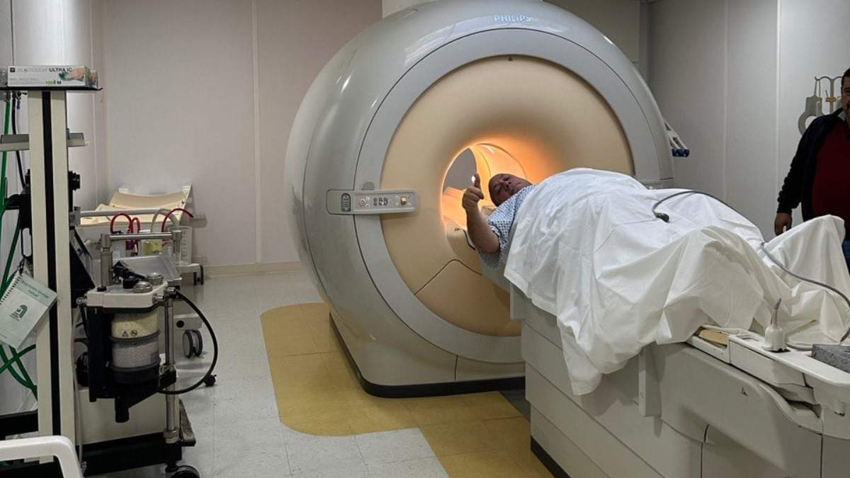 Enrique Alfaro, hospitalizado