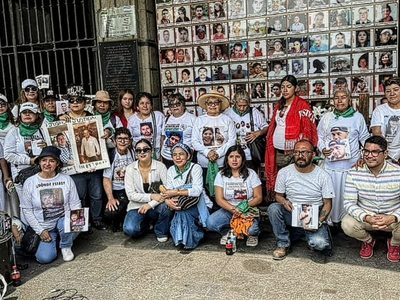 Madres amplían memorial en Cuernavaca e instituyen “Pasillo de la Verdad” en marcha del 10 de mayo