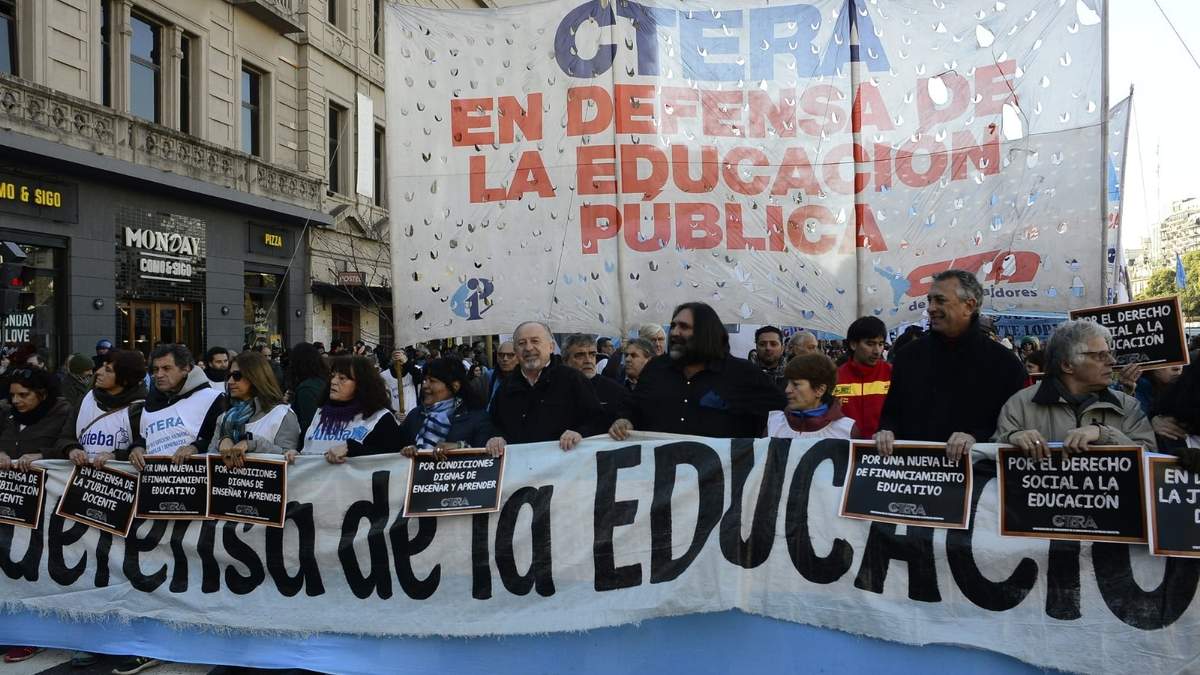 La CTERA volverá a marchar contra el ajuste a la educación. Fuente: (X)
