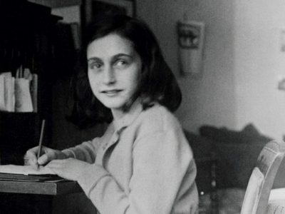 Suspendieron la impresión del libro que develaba al supuesto traidor de Ana Frank
