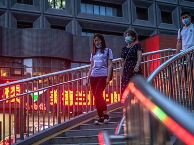 Amplían el perímetro de cierre de Beijing por el rebrote de coronavirus en China