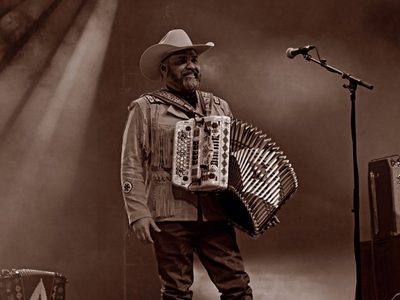 Intocable brindó una fiesta norteña en el Auditorio Nacional