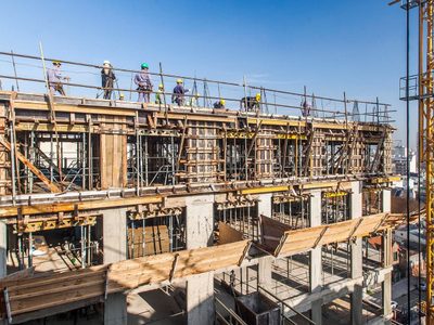 Pese a la flexibilización de las actividades, el PBI cayó un 10,2% según el Indec
