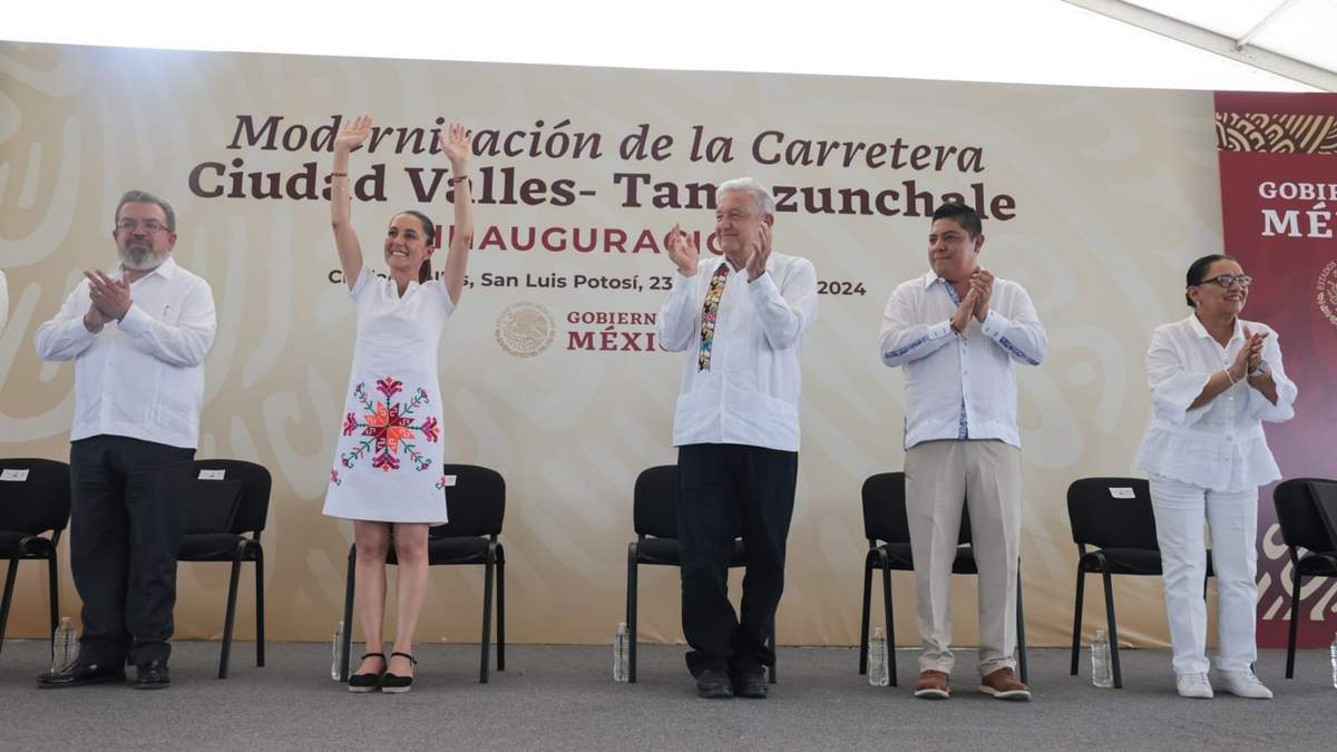 Claudia Sheinbaum y Andrés Manuel López Obrador en San Luis Potosí