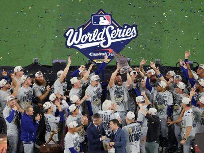 Dodgers ganan 5-4 a los Blue Jays y se convierten en el primer bicampeón en 25 años en Ligas Mayores