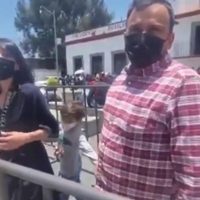 García Vilchis es exhibida junto a su esposo por "saltarse" la fila en la elección de Morena