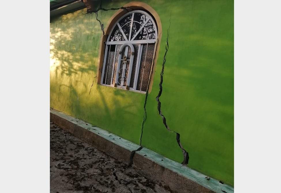 Una de las viviendas cuarteadas en Matzam